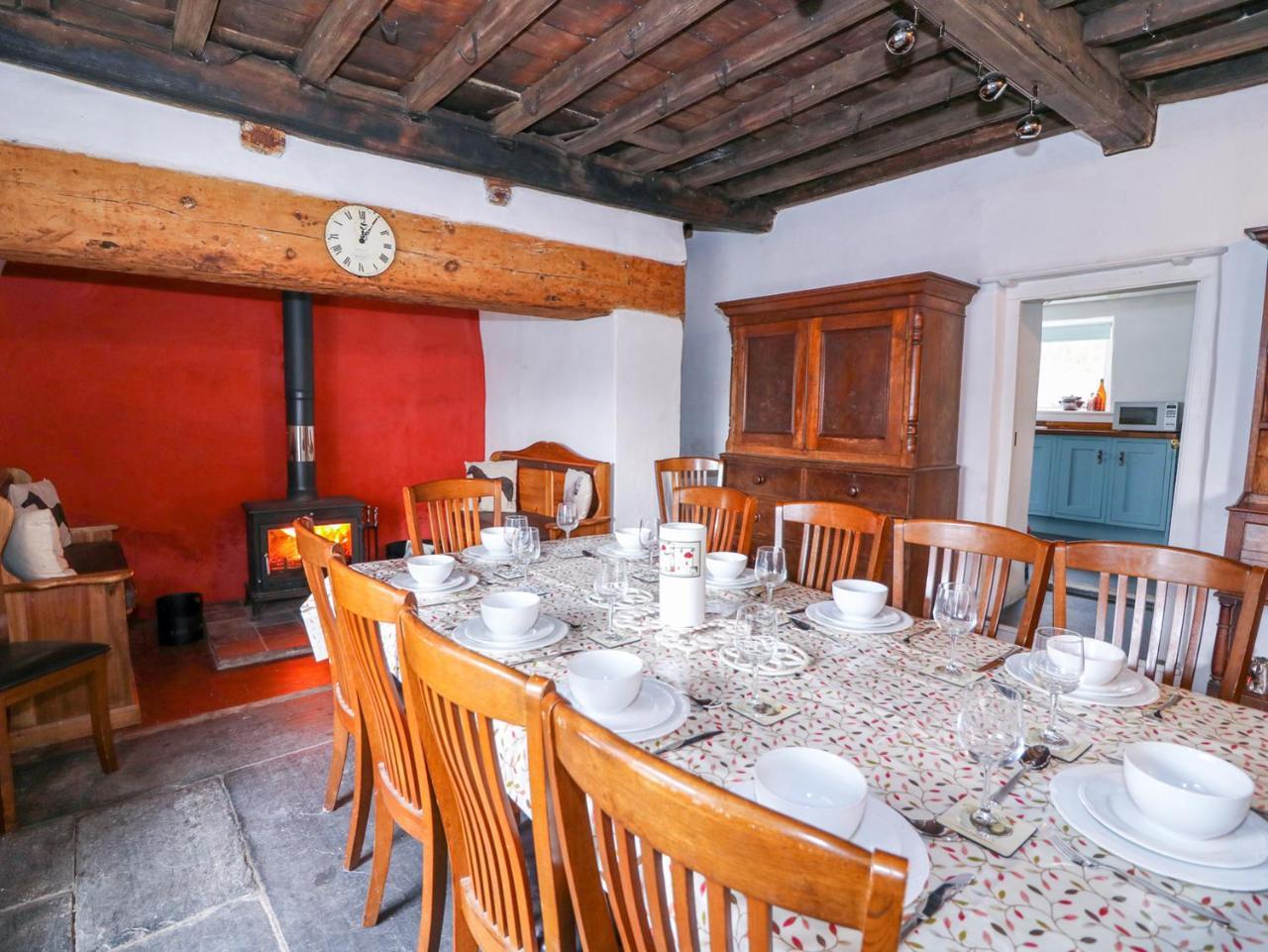 Llwyncadfor Farm Villa Llangunllo Buitenkant foto